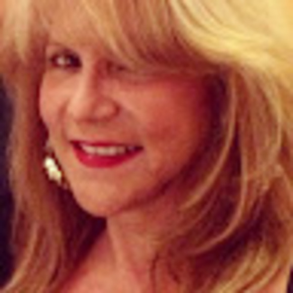 Meet your Posher, Madeline - Picture 1 of 1